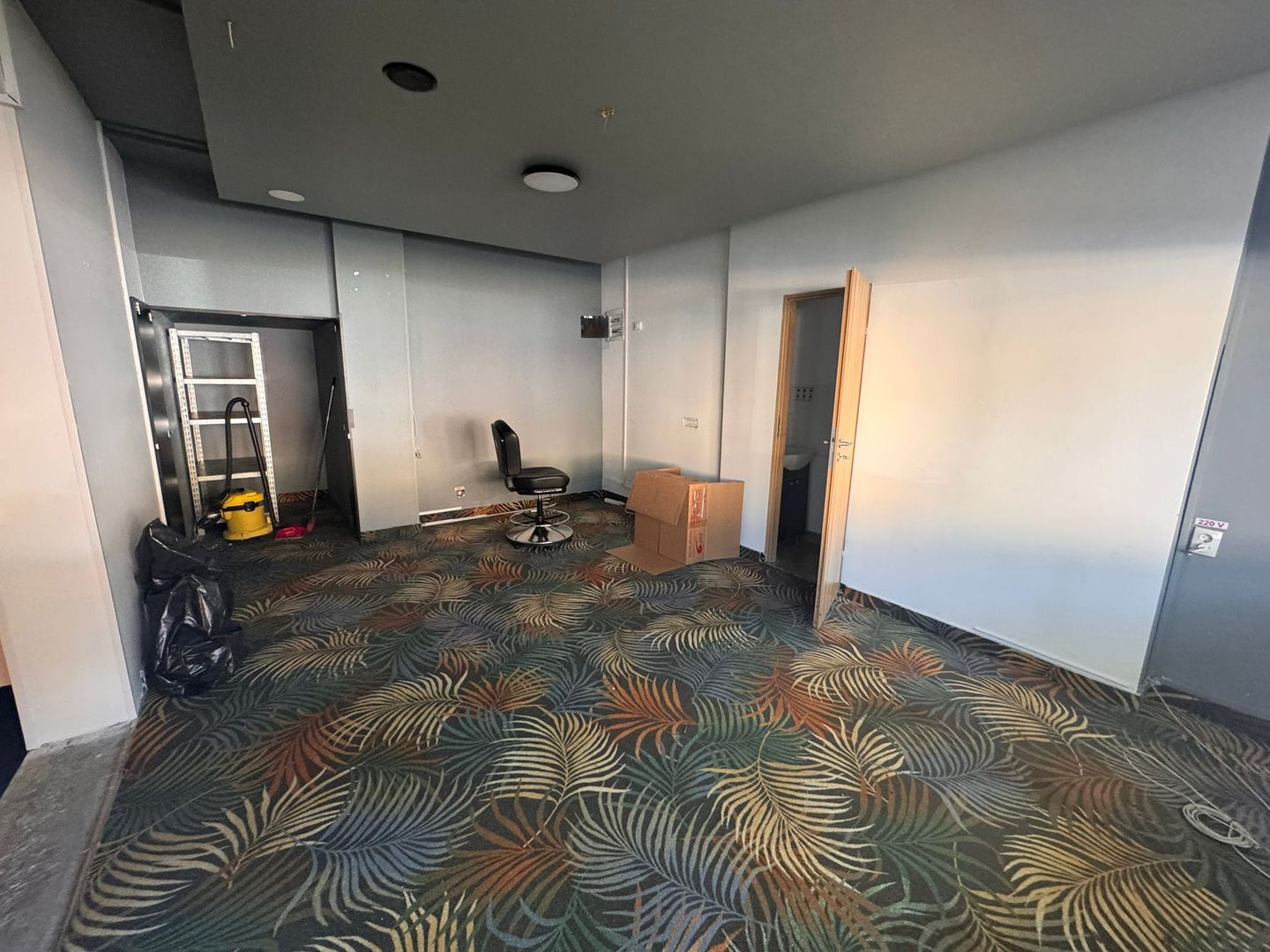 Spatiu Comercial Bragadiru | Stradal | Centru - Primarie - Poză 7