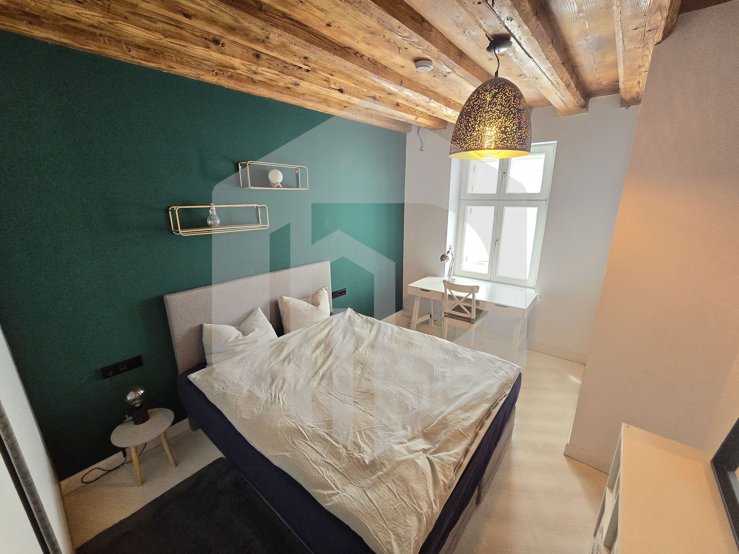 Apartament superb 3 camere zona Ultracentrala - Poză 2