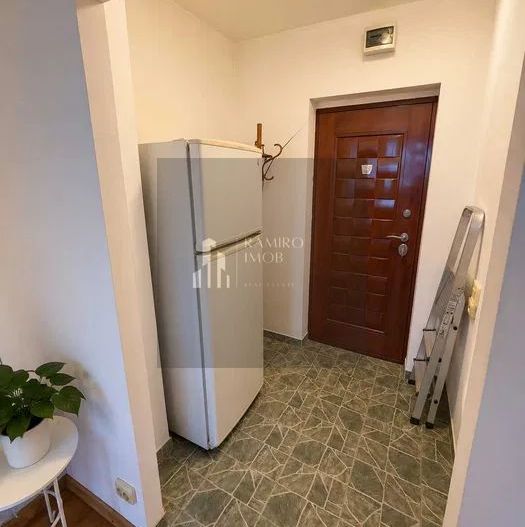 Garsonieră cu Balcon | Titan / Balta Albă | Metrou & ParkLake /10 min - Poză 1