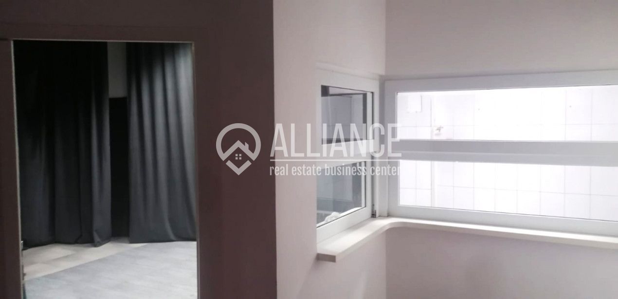 Inchiriere spatiu comercial de 400 mp - Poză 8