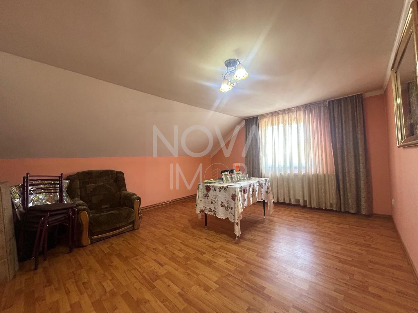 Casa individuala 5 camere, teren 845 mp - Daia - Poză 13
