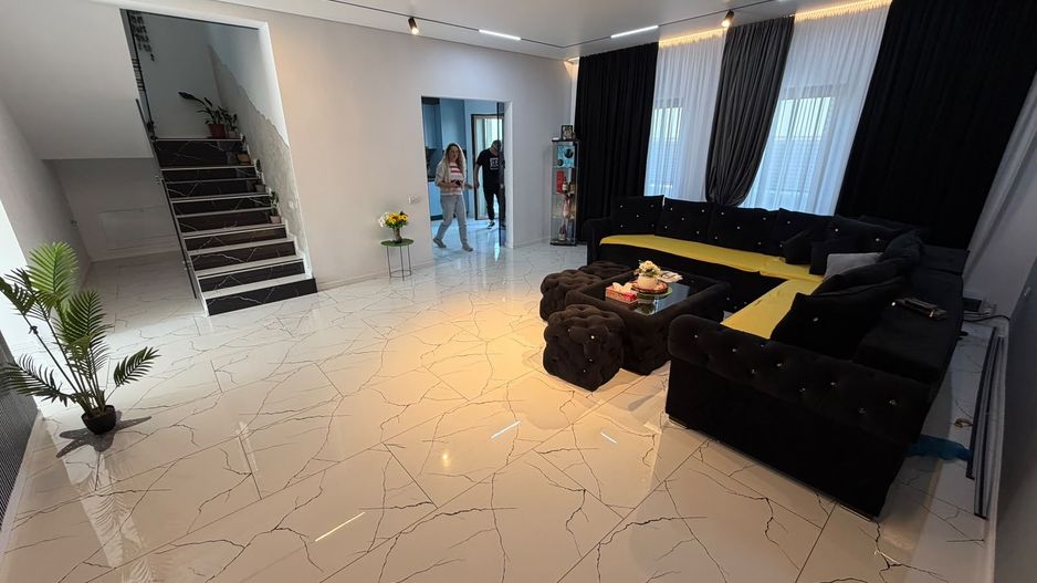 CASA INDIVIDUALA - TEREN 370 MP, PISCINA, SEMI-MOBILAT, COMISION 0% - Poză 15
