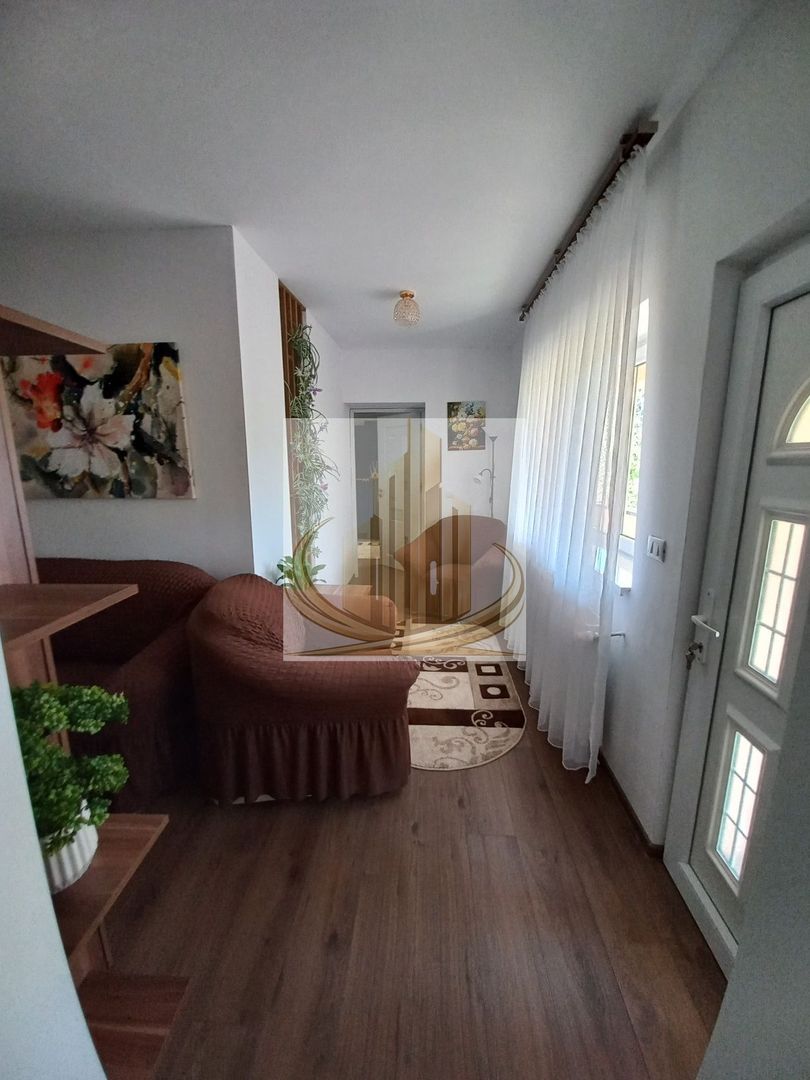 Apartament spațios la casă, curte & parcare – zona Mehala - Poză 4