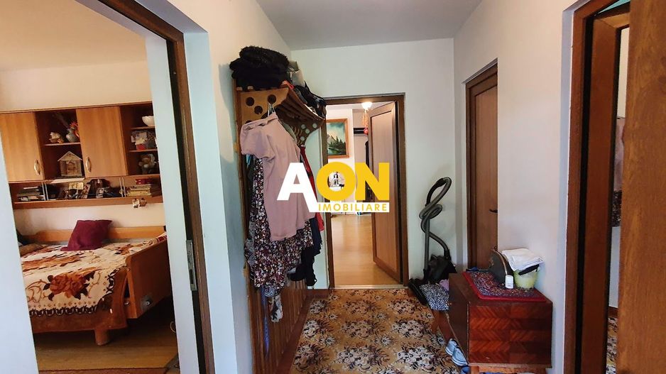 Casa5 camere + garaj si anexa, 507 mp teren,  zona Schit - Poză 13