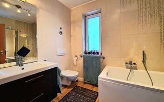 Penthouse exclusivist de vânzare Brasov - 128.9 mp + 74.8 mp terasa - Poză 9