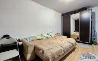 Garsoniera decomandata, bloc din 1982 reabilitat termic, Piata Muncii Baba Novac - Poză 2