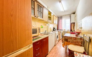 Decomandat, doua balcoane, etaj intermediar - zonă verde - Mănăștur - Poză 3