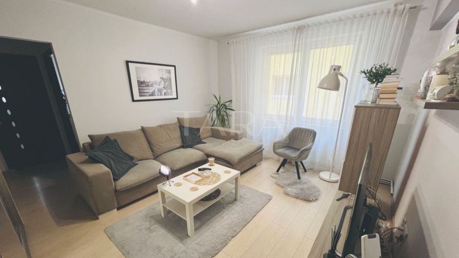 Apartament 2 camere în zona Facultatii de Litere. - Poză 2