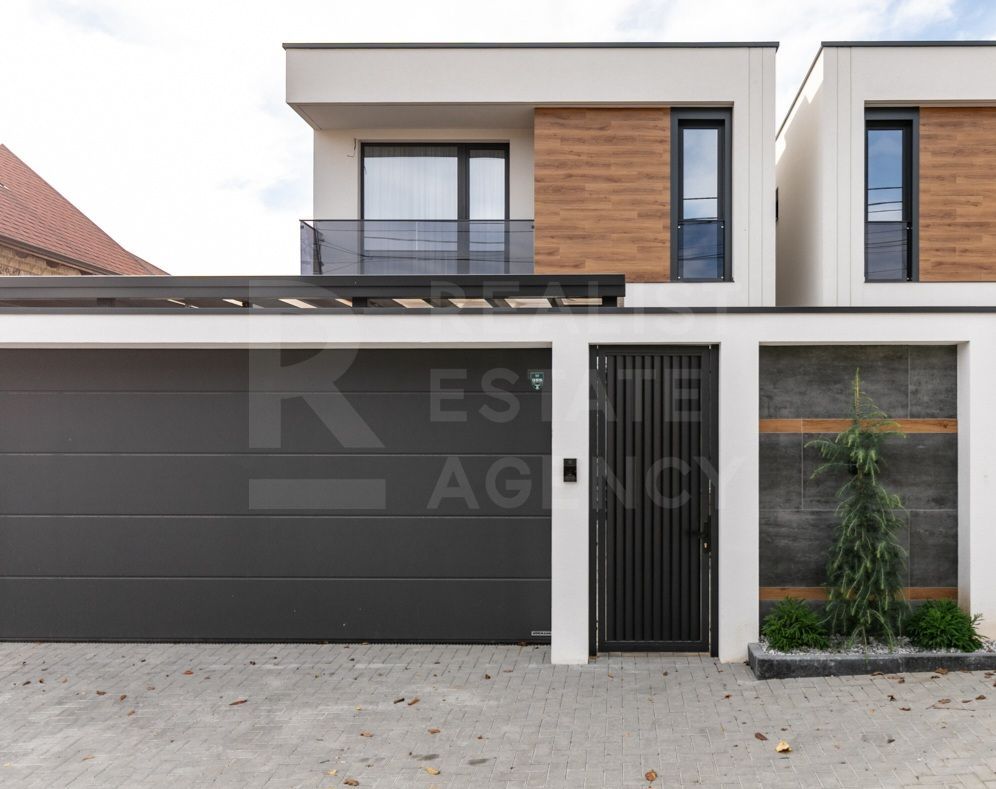 Chirie, casă, 5 camere, str. Petru Movilă, Dumbrava - Poză 2