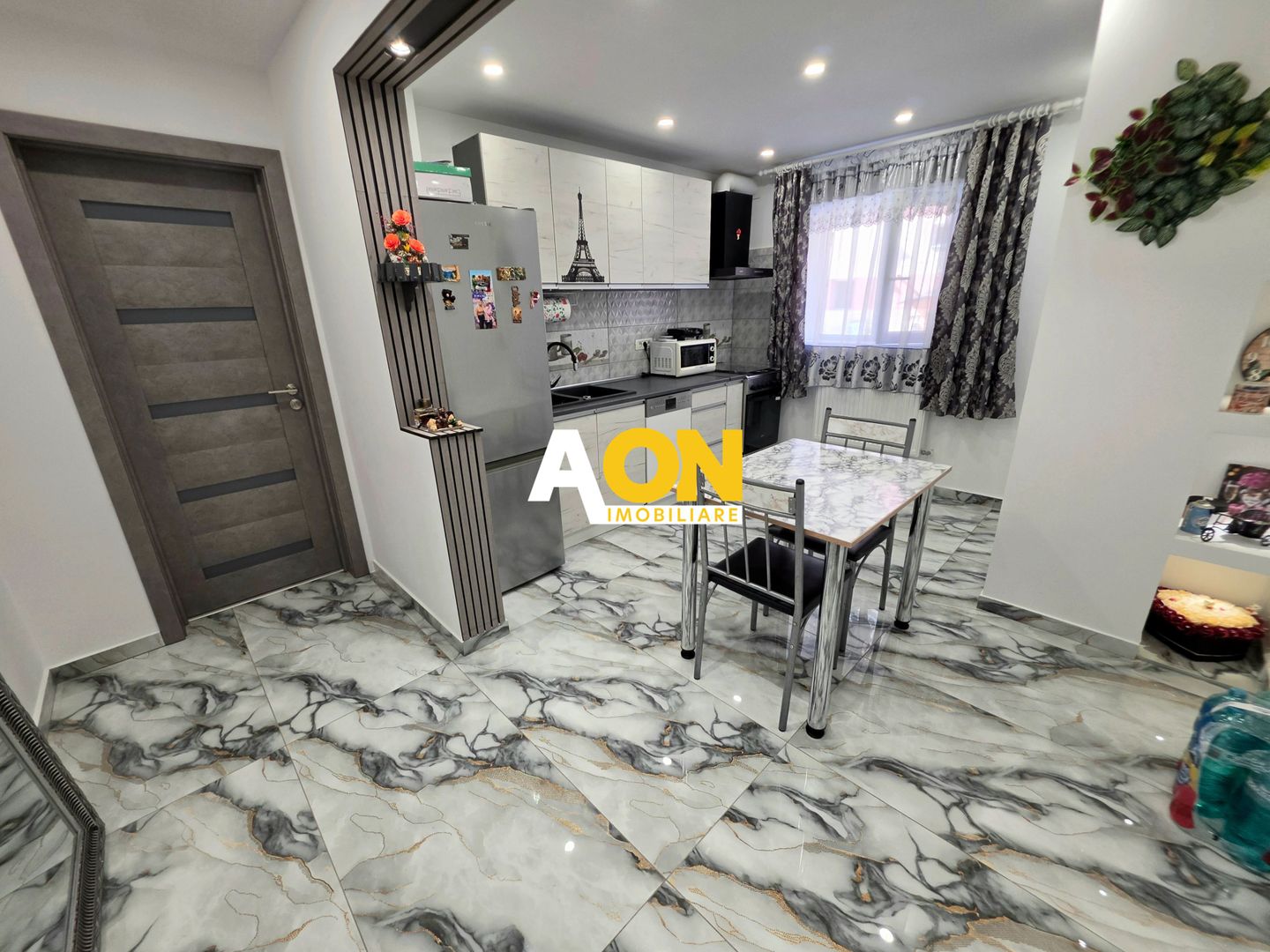 Apartament 2 Camere | Complet Renovat | Zona Cetate - Poză 1