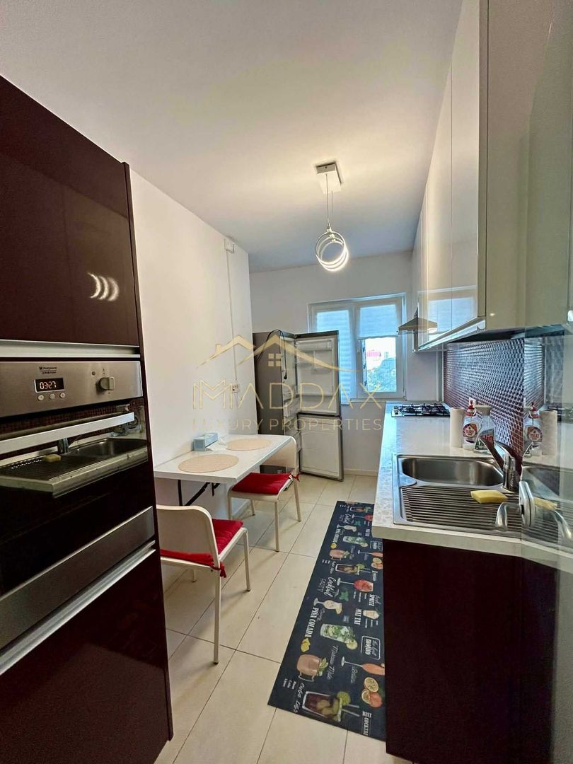 3 Camere Decomandat| Bloc Reabilitat | Calea Dorobanților | - Poză 6
