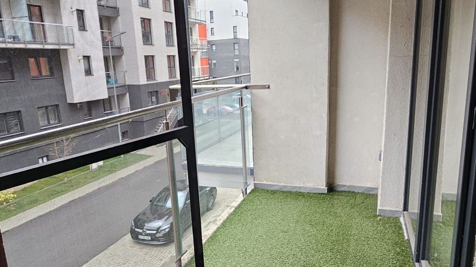 Coresi -Bloc Maurer M9, etajul 1, mobilat, parcare - Poză 20