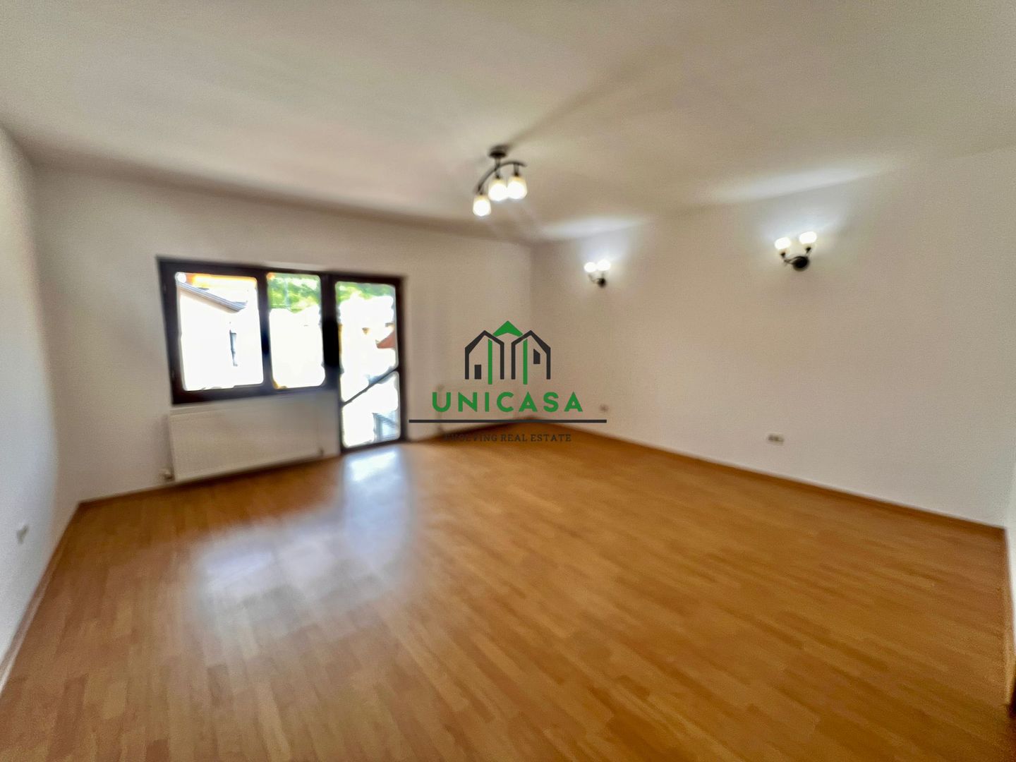 Casa Vladesti/4 camere - Poză 8