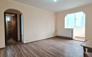 Apartament 2 camere Tractorul - Poză 2
