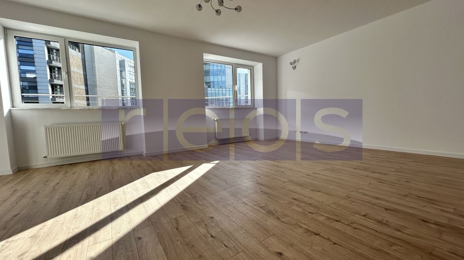 VANZARE TRIPLEX | PIATA VICTORIEI | 6 CAMERE |  244 mp UTILI | - Poză 10
