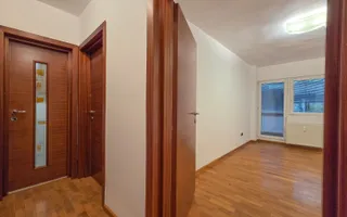 Apart 3 camere birouri stradal Bulevardul Unirii colt Nerva Traian - Poză 19