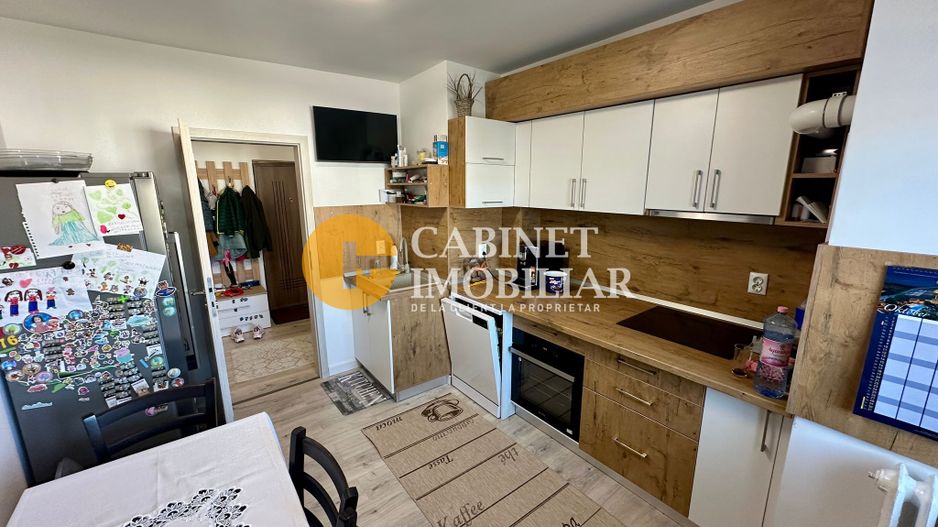 4 CAMERE RENOVAT - ETAJ 3 - BLOC DIN 1990 - ROND ZIMBRU - Poză 9