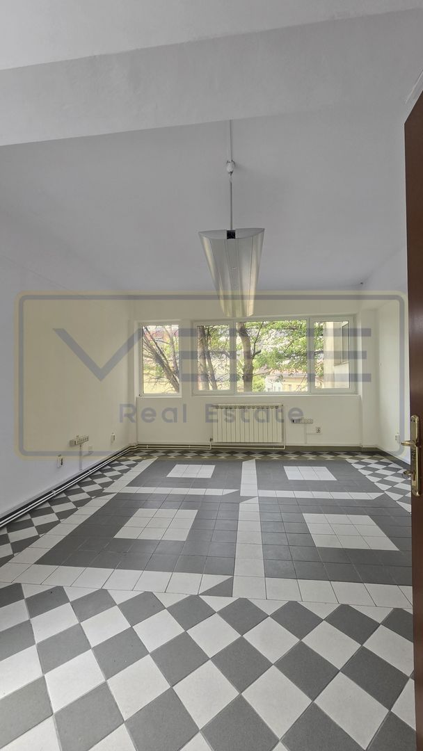 ULTRACENTRAL- Spatiu Comercial- Restaurant/ Showroom - Poză 8