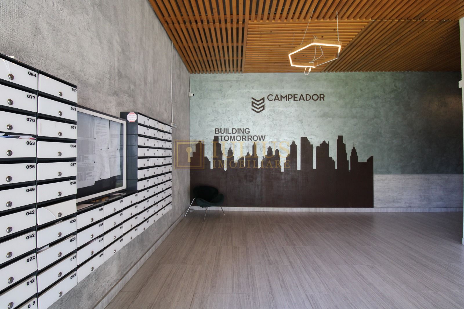 Modern amenajat, zona de nord - Campeador. - Poză 20