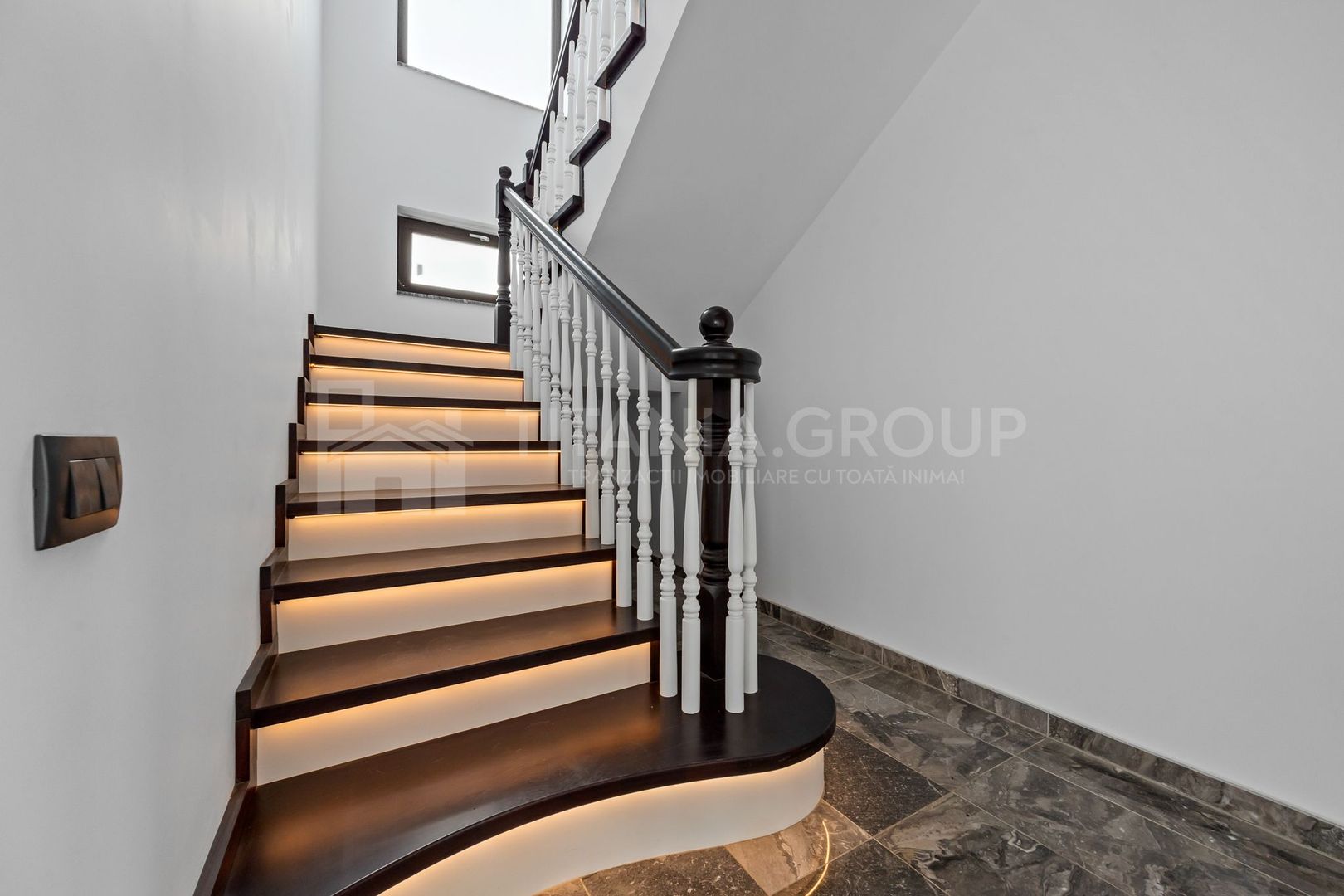 Vila cu arhitectura deosebita, teren 636mp, Cristian, Brasov - Poză 22