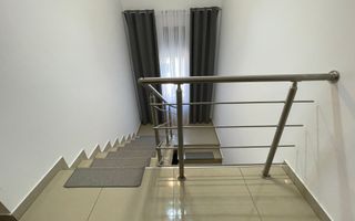 Locuinta eleganta cu finisaje premium - Poză 15