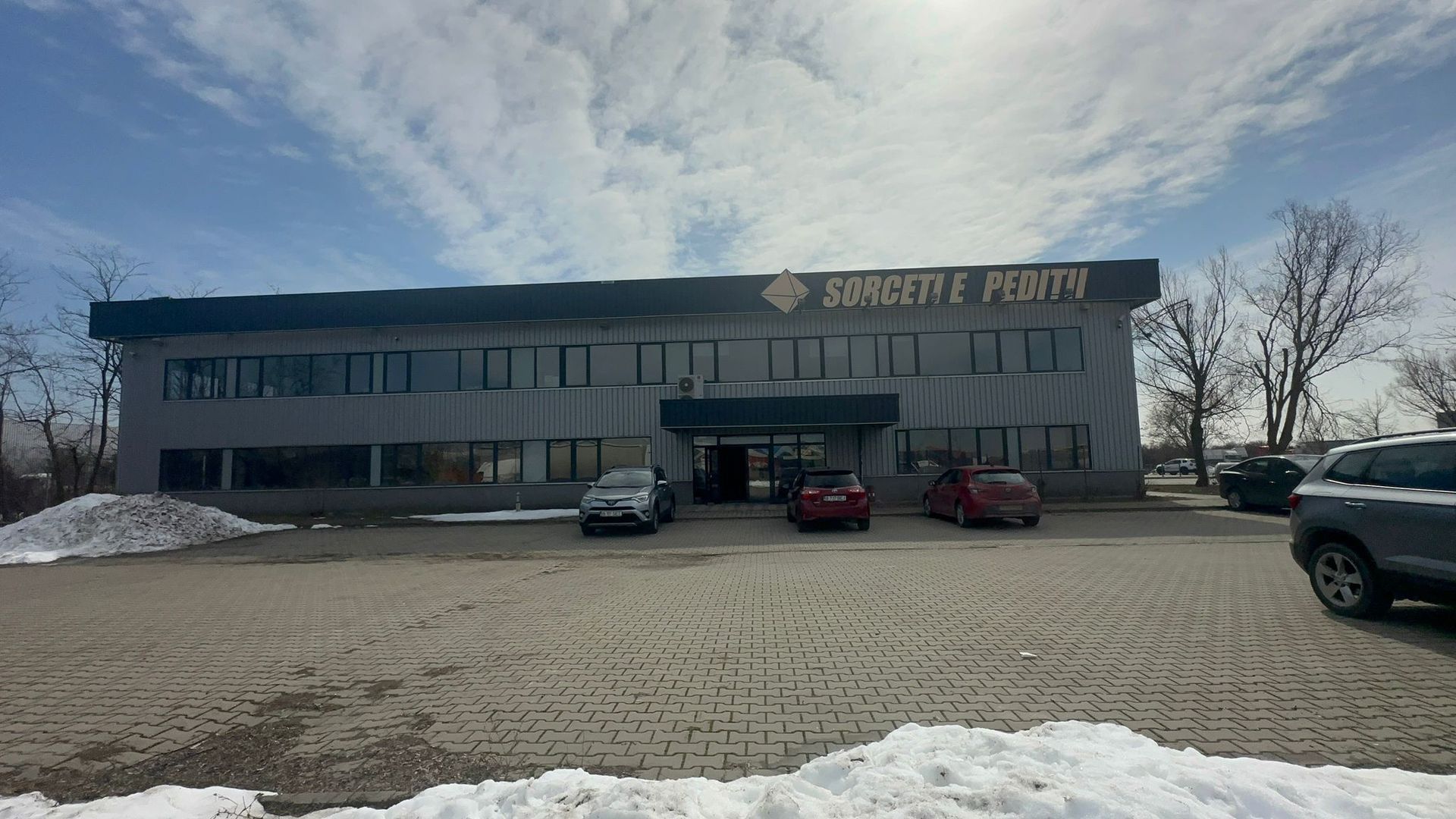 Proprietate logistică cu hală și platformă betonată – zona Șos. Odăii București - Poză 1