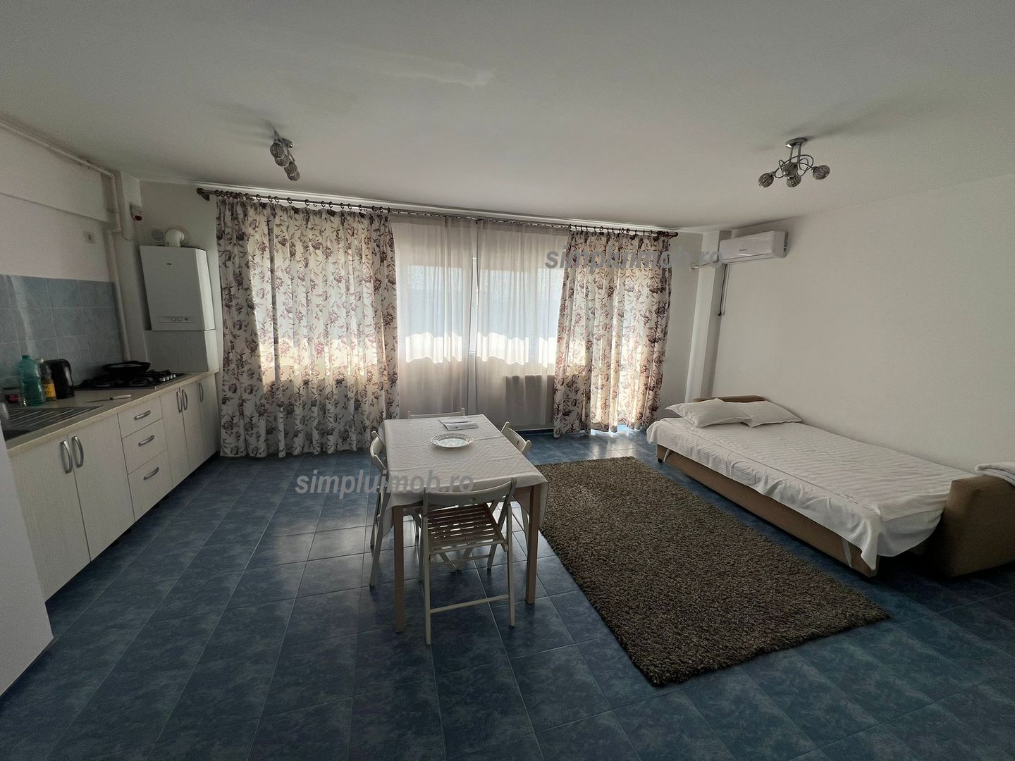 Apartament Spatios Cu Centrala Proprie 65mp an 2017 - Poză 1