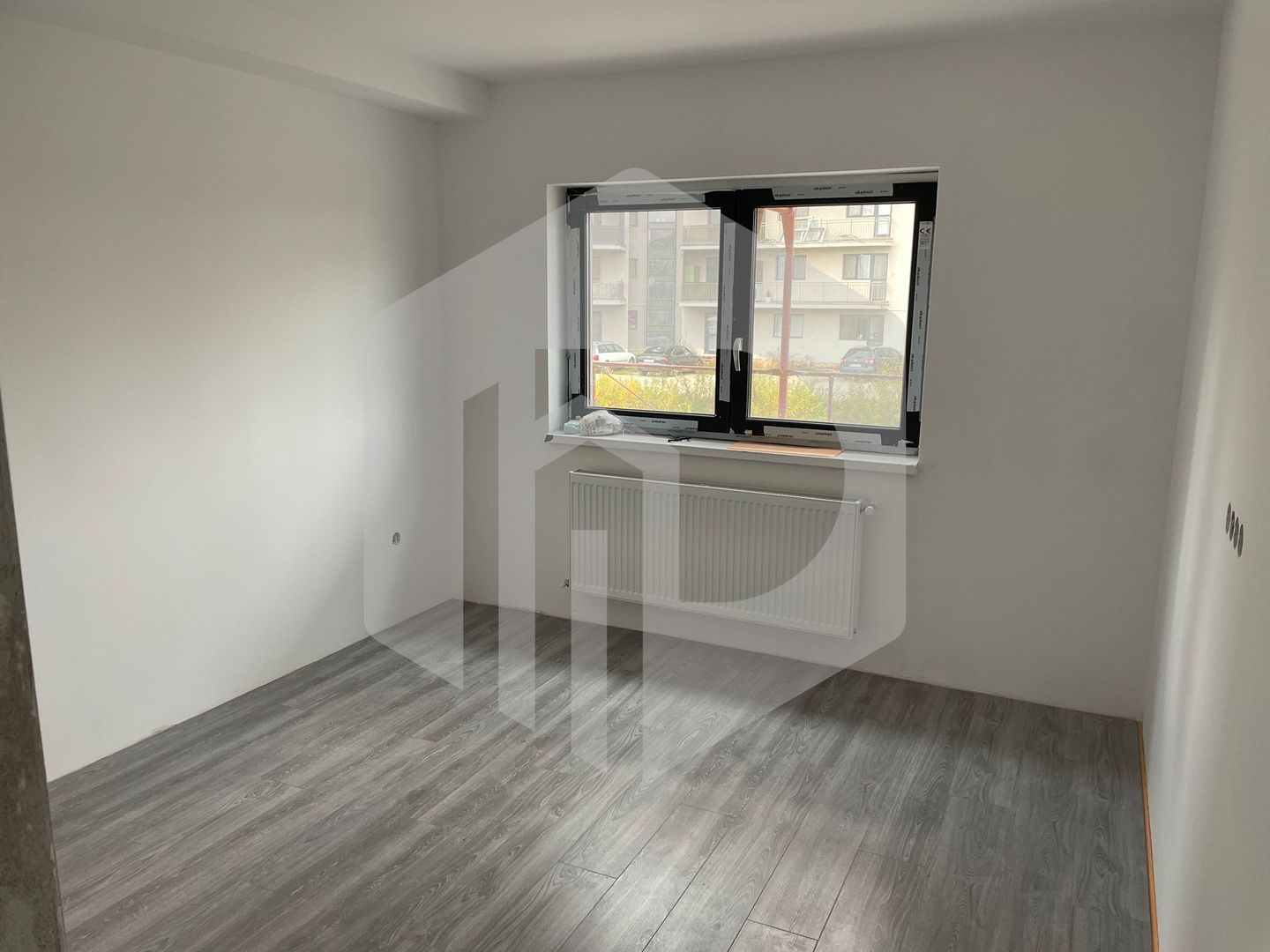 Apartament 2 camere/ Zona Supeco/ Ciresica-Etaj 3 -Intabulat - Poză 9