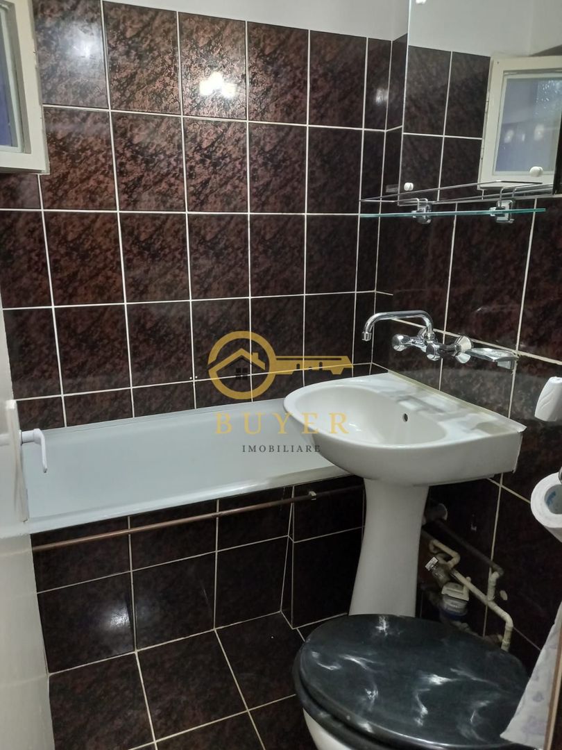 Garsoniera langa spitalul judetean- Etaj intermediar- balcon - Poză 6