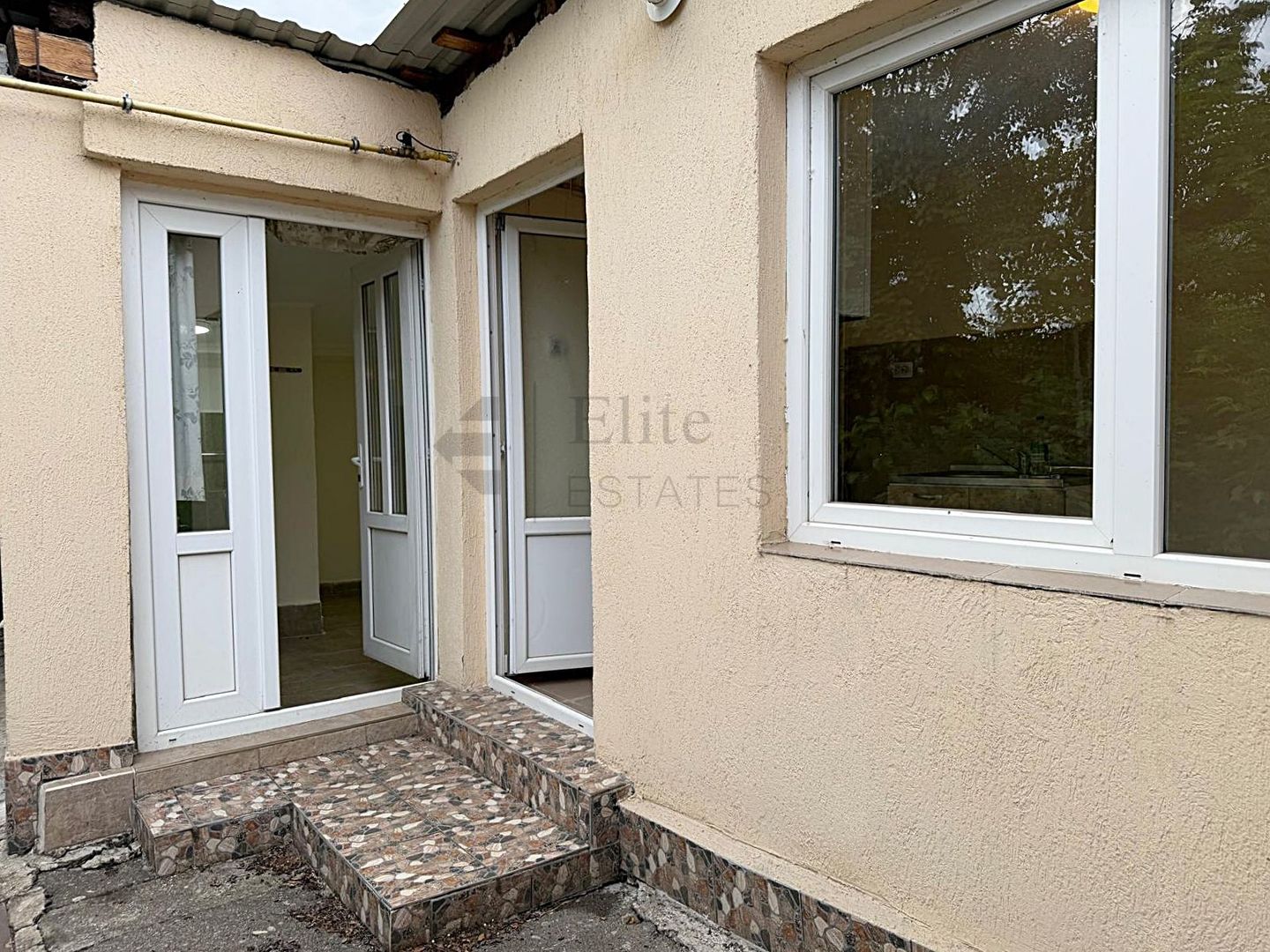 Casa singura in curte zona Parcul Salca | Acces auto - Poză 12