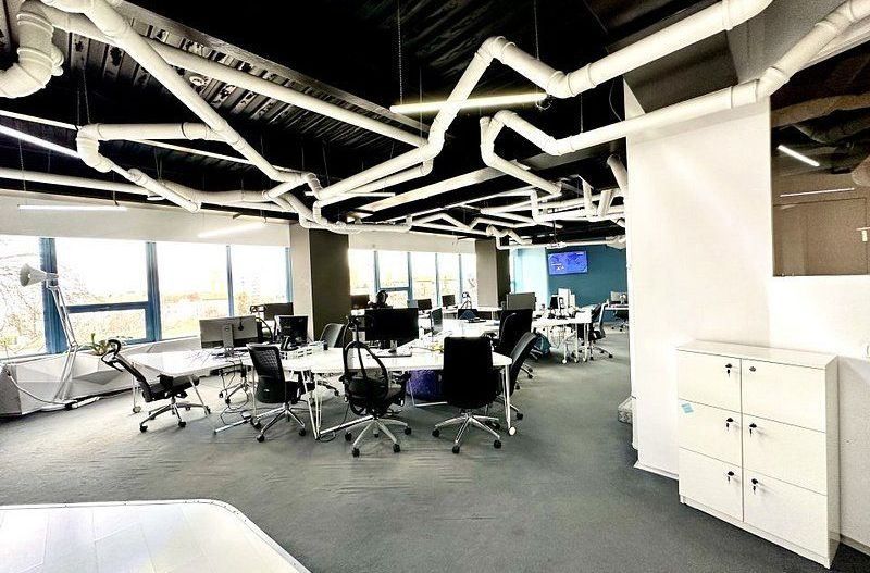 Spacecraft Office - Poză 3