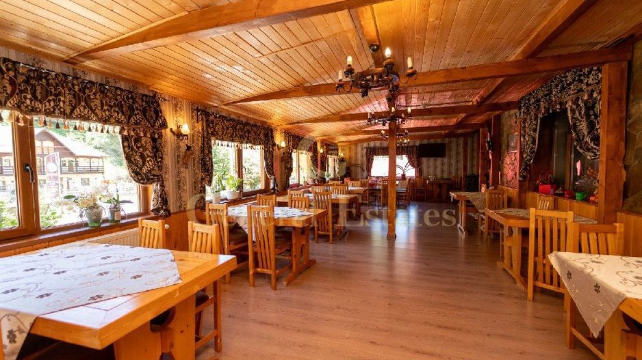 Pensiune de excepție de vânzare – Moeciu de Sus, Brașov - Poză 25