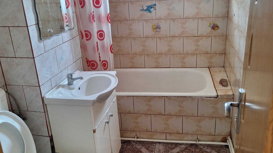 Inchiriez apartament - Poză 7