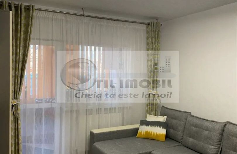 Apartament cu 3 camere Dacia - Poză 3