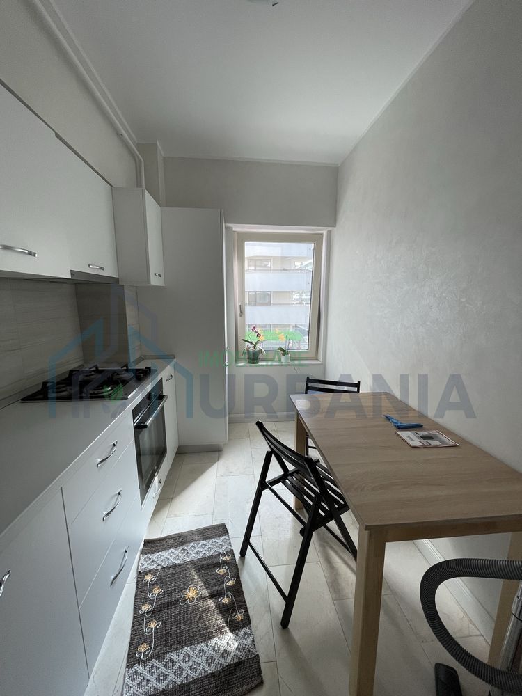 Copou-apartament 2 camere de inchiriat/complex royal town - Poză 5