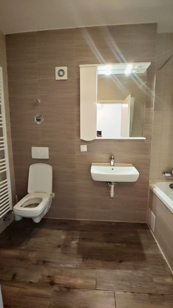 Apartanent 3 camere ,Avantgarden etaj 5, bucataria mobilata. - Poză 14