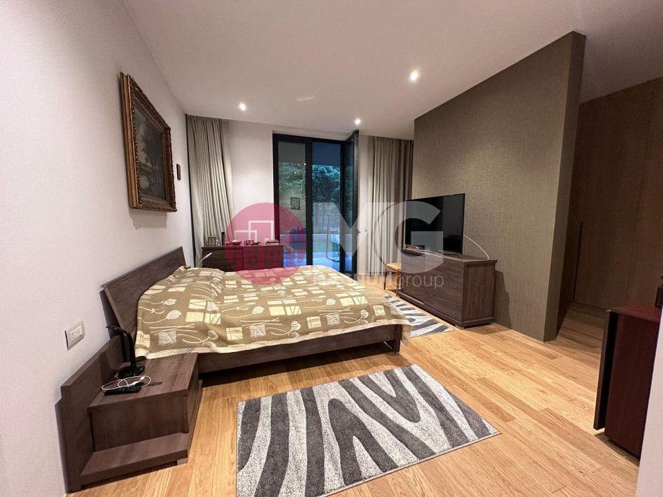 apartament de vanzare -locatie exclusivista- curte proprie- vedere parc - Poză 8