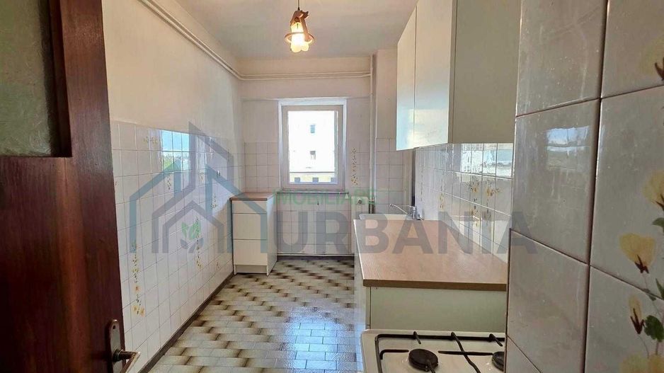 Apartament 3 camere, 2 bai, Sf. Lazar – Centru Civic, balcon 15 mp, centrala proprie - Poză 4