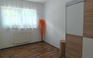 Apartament cu 3 camere și 2 parcări, curte comună, lângă pădure. - Poză 4