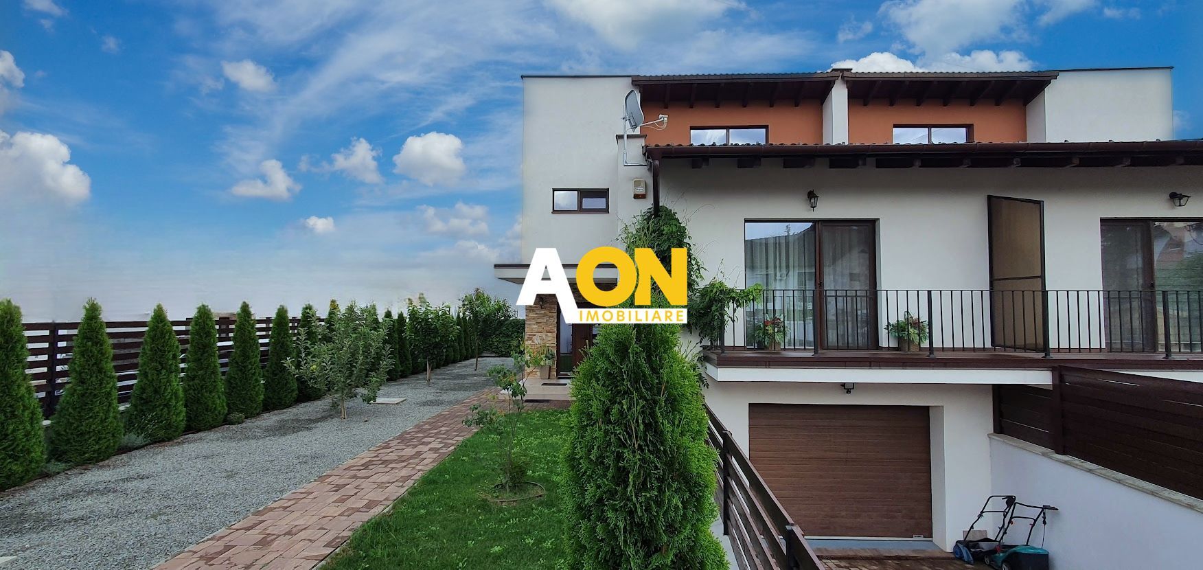1/2 Duplex mobilat, utilat, cu garaj, D+P+1E, 397 mp teren, Cetate - Poză 1