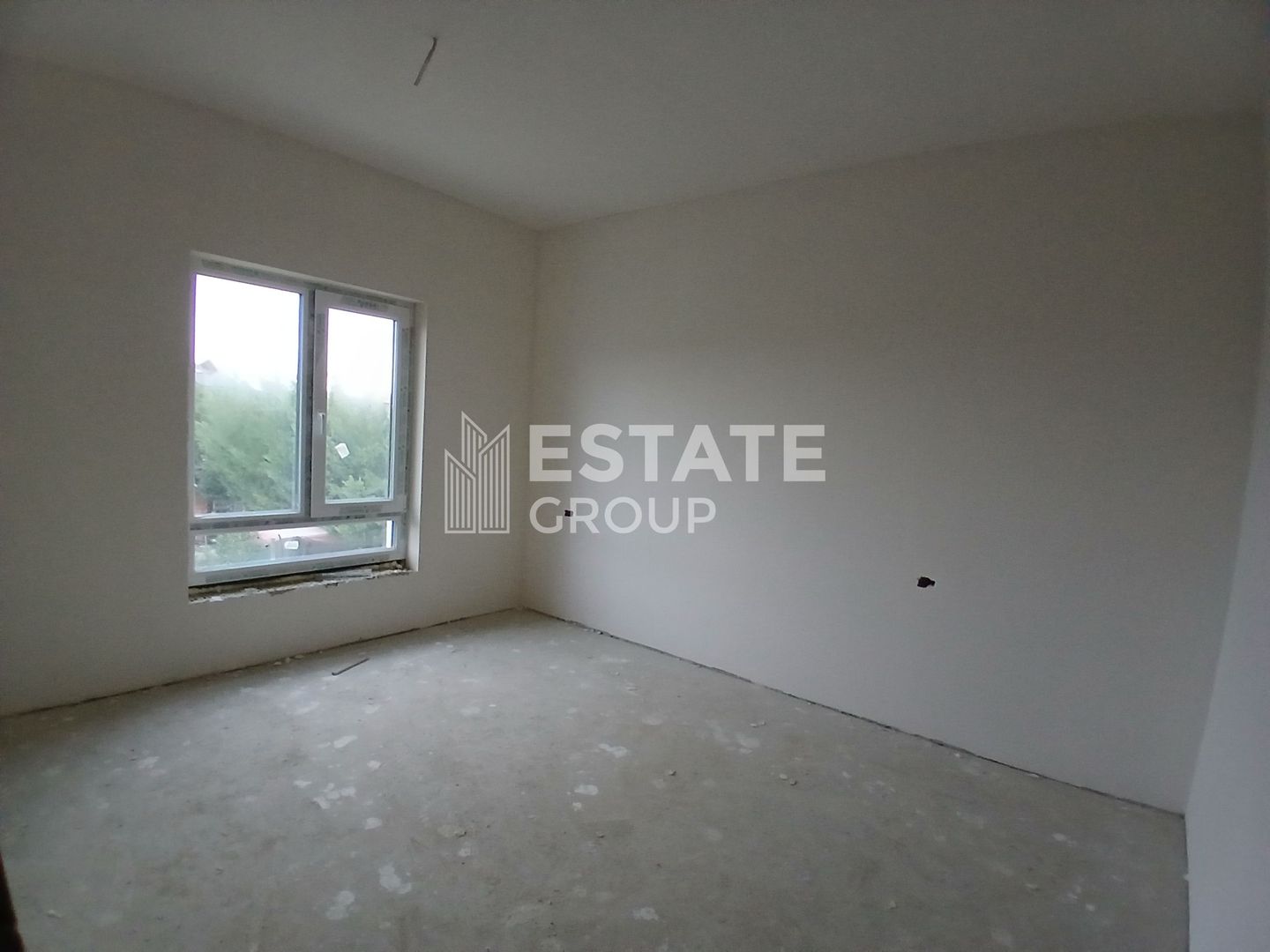 Duplex cu 5 camere despartit prin camera tehnica in Dumbravita - Poză 3