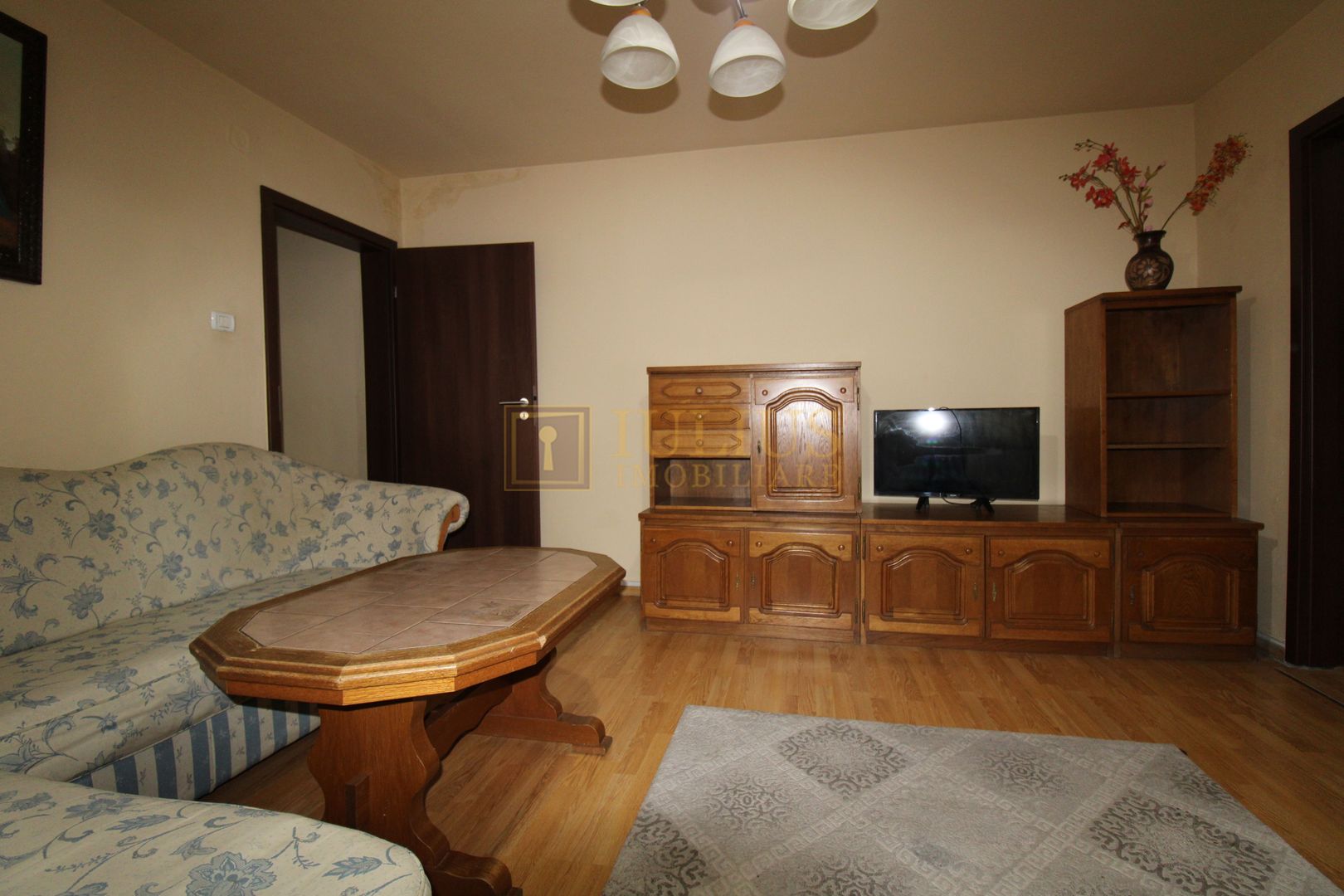 Zona Simion Barnutiu, 2 camere, centrala proprie. - Poză 3