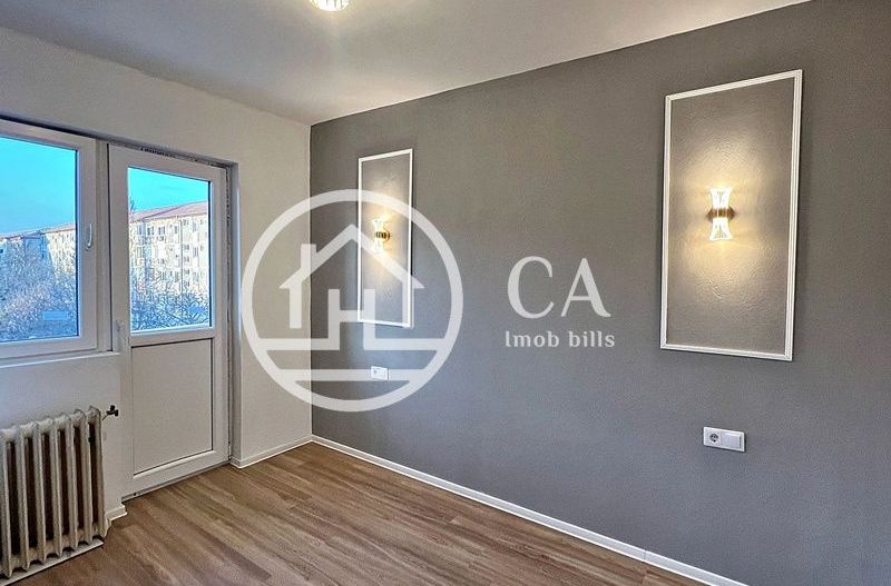 Apartament de vânzare cu 3 camere în zona Nufărul, Oradea - Poză 2