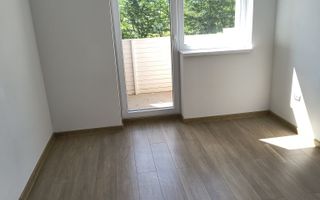 Apartament tip studio in Sanpetru cu loc de parcare - Poză 2