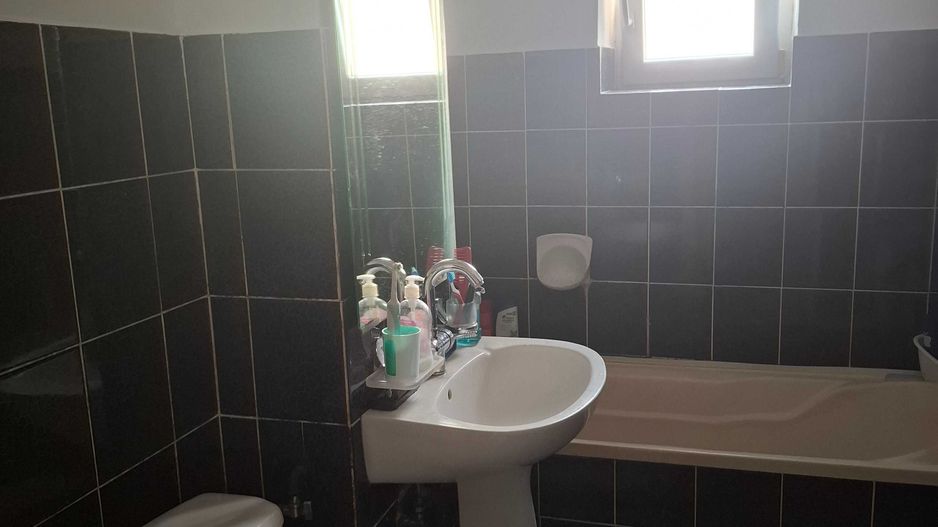 BRASADAS vinde ap 3 cam DECOMANDATE la PARTER in Micro 17. - Poză 6