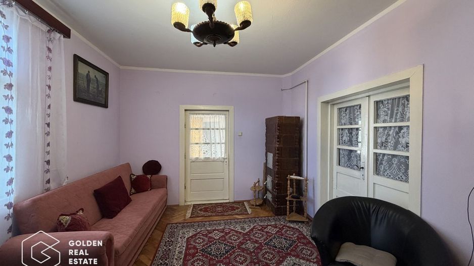 Casa cu doua corpuri de cladire in Gradiste - Poză 11