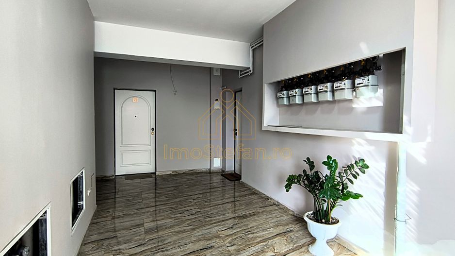 Garsoniera Mamaia Sat Gaz 2 Lifturi Bloc Nou Mobilata si Utilata - Poză 4