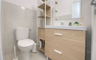 Apartament superb cu 3 camere | Soarelui - Poză 12