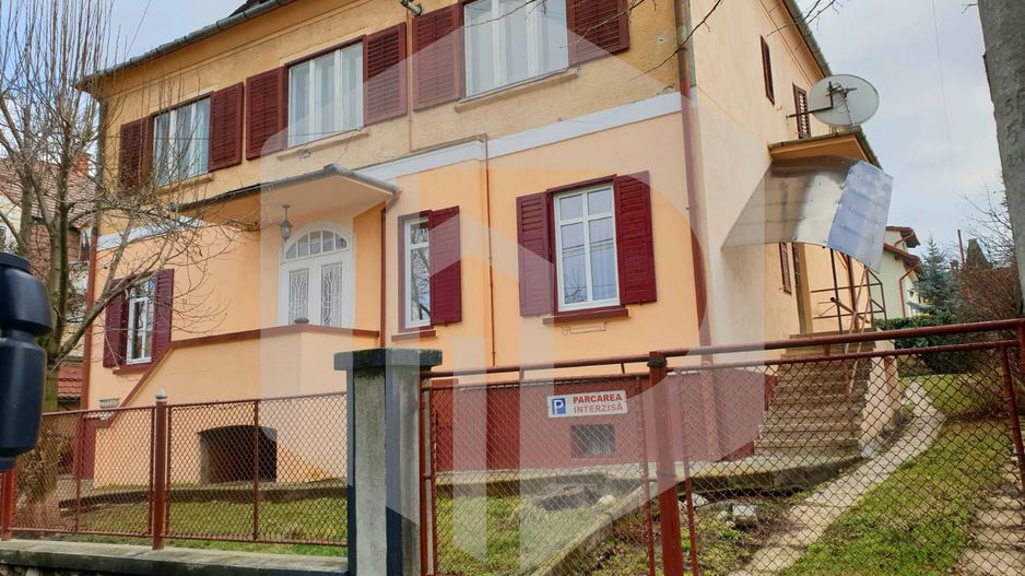 Ultracentral | Duplex | 3 camere-2 bai | 120mp+185 mp gradina - Poză 2