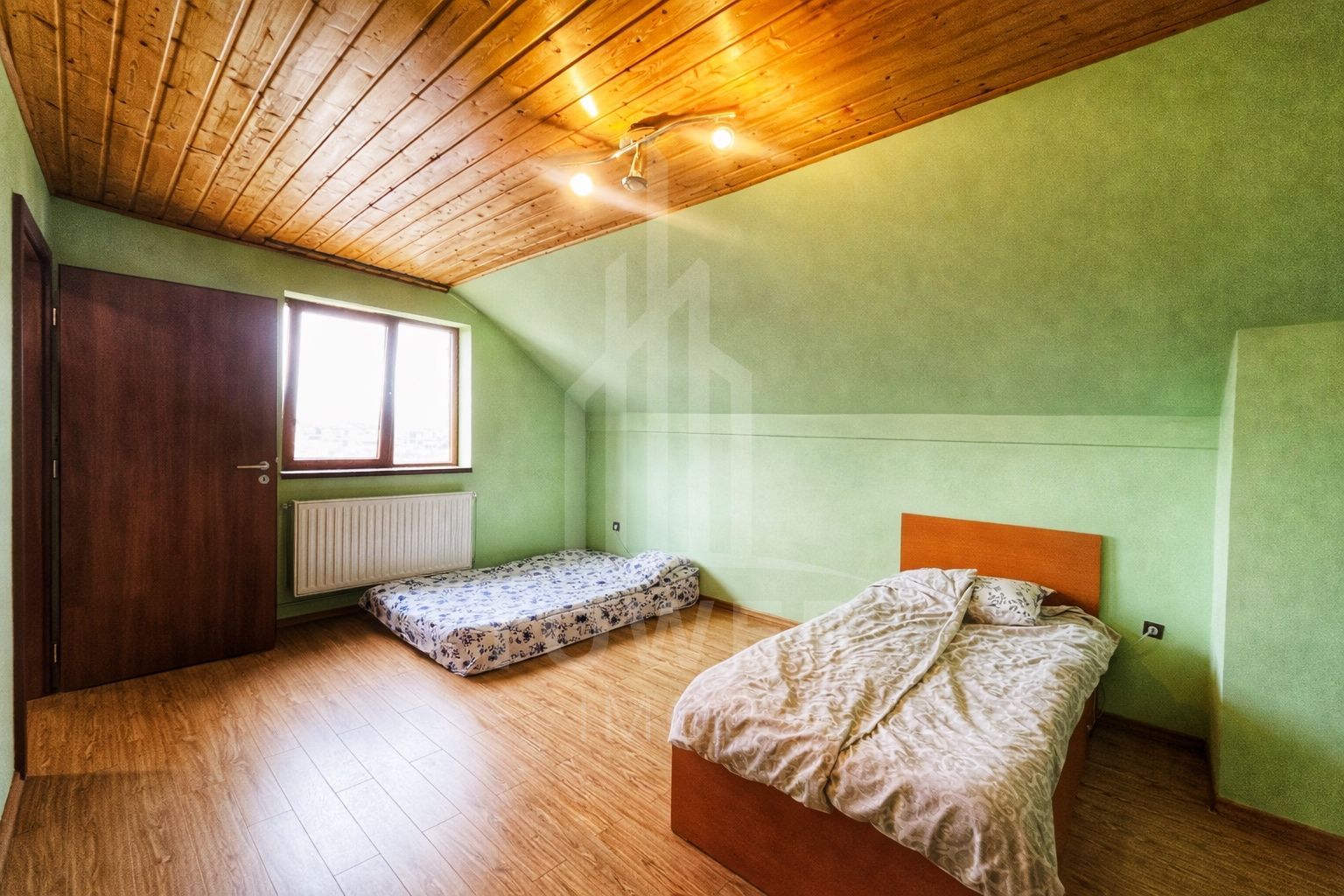 Casă de închiriat-Veterani - Poză 13